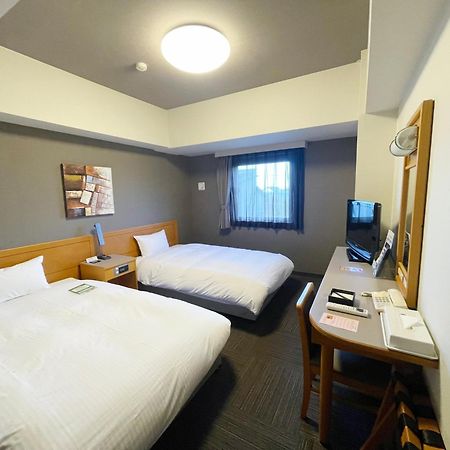Hotel Route-Inn Tsubamesanjo Ekimae Eksteriør billede